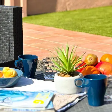 Esther Semesterbostad Majanicho